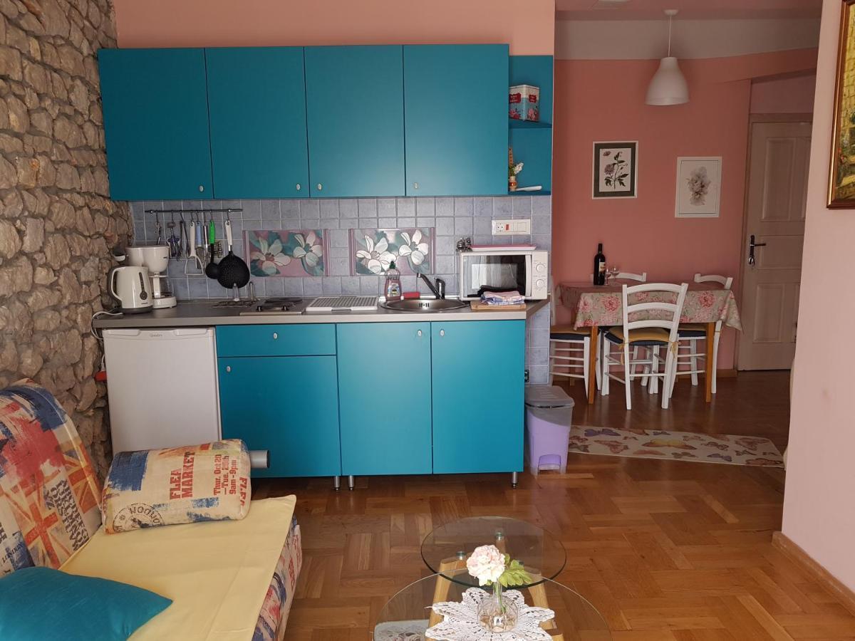 Apartment Tomecek Selce Eksteriør bilde